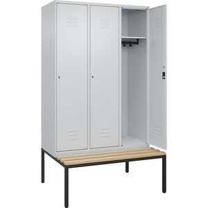 C+P Spind Classic PLUS Sitzbank, 3 Abteile, lichtgrau, B 1200 mm, Zylinderschloss, untergebaut, Buche-Hartholz