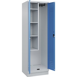 C+P Putzmittelspind Classic PLUS, 1 Abteil, Trennwand mittig, verkürzt, lichtgrau / lichtblau, B 600 mm, mit Bodensockel, Zylinderschloss