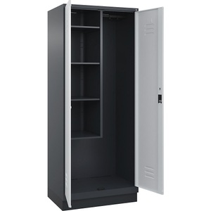 C+P Putzmittelspind Classic PLUS, 1 Abteil, Trennwand mittig, verkürzt, grau, B 800 mm, mit Bodensockel, Zylinderschloss