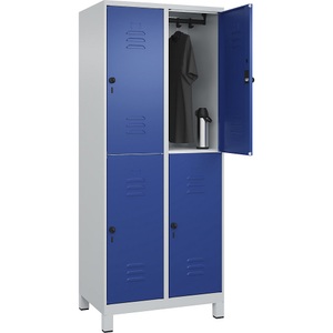 C+P Doppelstock-Spind Classic PLUS, 2 Abteile, lichtgrau / enzianblau, HxB 1950 x 800 mm, mit Füßen, Drehriegel