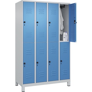 C+P Doppelstock-Spind Classic PLUS, 4 Abteile, lichtgrau / lichtblau, HxB 1950 x 1200 mm, mit Füßen, Drehriegel