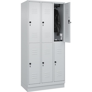 CP, C+P Doppelstock-Spind Classic PLUS, 3 Abteile, lichtgrau, HxB 1950 x 900 mm, mit Bodensockel, Drehriegel, C+P Doppelstock-Spind Classic PLUS, 3 Abteile, lichtgrau, HxB 1950 x 900 mm, mit Bodensockel, Drehriegel