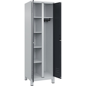 C+P Putzmittelspind Classic PLUS, 1 Abteil, Trennwand mittig, lichtgrau / grau, B 600 mm, mit Füßen, Zylinderschloss