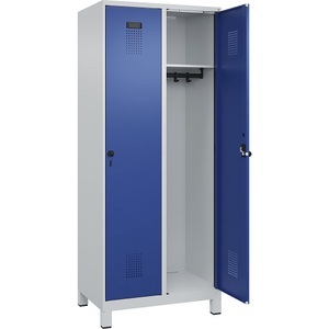 CP, C+P Spind Evolo PLUS, 2 Abteile, lichtgrau / enzianblau, B 800 mm, mit breiten Füßen, Drehriegel, C+P Spind Evolo PLUS, 2 Abteile, lichtgrau / enzianblau, B 800 mm, mit breiten Füßen, Drehriegel