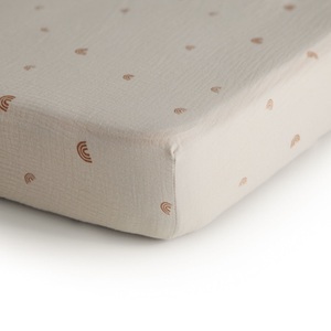 Mushie, mushie Spannbetttuch Rainbow 60 x 120 cm, 