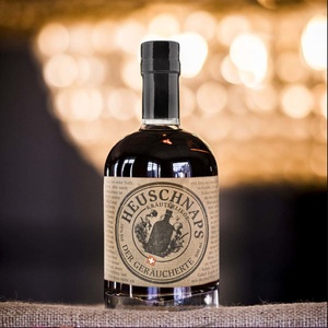 Hotel Wetterhorn Hasliberg, HEUSCHNAPS aus Kernobst - Träsch 50 cl / 25 % Schweiz, Cantina 1313 Geräucherter Heuschnaps (500ml)