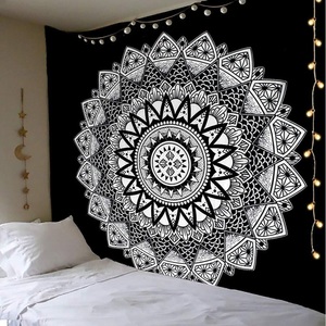 Lighinthebox, Wandteppich Kunst Dekor Decke Vorhang hängen zu Hause Schlafzimmer Wohnzimmer Wohnheim Dekoration Polyester schwarz weiß Mandala Ansichten indisch Lightinthebox, Wandteppich Kunst Dekor Decke Vorhang hängen zu Hause Schlafzimmer Wohnzimmer Wohnheim Dekoration Polyester schwarz weiß Mandala Ansichten indisch Lightinthebox
