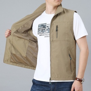 Lighinthebox, Herren Anglerweste Weste für Wanderer Ärmellos Shirt Außen Atmungsaktiv Rasche Trocknung Leicht Multi Pocket Sommer Sportlich Reißverschluss Polyester Schwarz Armeegrün Khaki Jagd Angeln Klettern Lightinthebox, Herren Anglerweste Weste für Wanderer Ärmellos Shirt Außen Atmungsaktiv Rasche Trocknung Leicht Multi Pocket Sommer Sportlich Reißverschluss Polyester Schwarz Armeegrün Khaki Jagd Angeln Klettern Lightinthebox