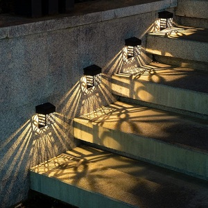 Lighinthebox, 4 stücke solar wandleuchten outdoor zaun deck schritt licht hohl projektion treppe lichter wasserdichte wandleuchten hinterhof zaun stufen garten dekoration beleuchtung Lightinthebox, 4 stücke solar wandleuchten outdoor zaun deck schritt licht hohl projektion treppe lichter wasserdichte wandleuchten hinterhof zaun stufen garten dekoration beleuchtung Lightinthebox