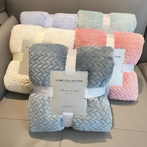 Lighinthebox, Fleece-Überwurfdecke, Flanell-Fleece-Überwurfdecke, weiche, warme Plüsch-Decke mit Jacquard-Webmuster für Bett, Sofa, Couch, leichte, flauschige, gemütliche, dekorative Decken Lightinthebox, Fleece-Überwurfdecke, Flanell-Fleece-Überwurfdecke, weiche, warme Plüsch-Decke mit Jacquard-Webmuster für Bett, Sofa, Couch, leichte, flauschige, gemütliche, dekorative Decken Lightinthebox