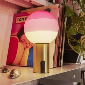 Marset, MARSET Dipping Light Akku-Tischlampe rosa/messing, MARSET Dipping Light Akku-Tischlampe rosa/messing