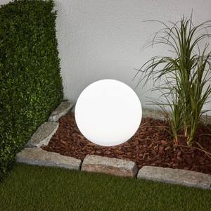 Lampenwelt.com, Dekorative LED-Solarlampe Lago in Kugelform, Lindby LED-Solarlampe Lago, Ø 30 cm, Kugel, Erdspieß, weiß