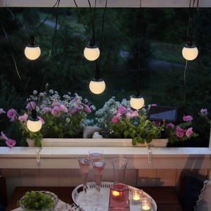 Star Trading, Solar LED Kugel Lichterkette, 6-teilig, Star Trading Lichterkette Solar Globus 500 cm, Schwarz/Weiss