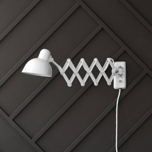 Fritz Hansen, Fritz Hansen-Kaiser Idell 6718-W Wandleuchte, Weiss, FRITZ HANSEN Kaiser Idell 6718-W Glanz weiß