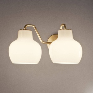 Louis Poulsen, Louis Poulsen-VL Ring Crown wall 2x40 W, Brass, Wandleuchte mit Stromkabel VL Ring Crown glas weiß gold metall / 2 Lampenschirme - Louis Poulsen metall en glas