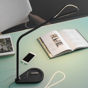 Fontana Arte, Fontana Arte Kinx LED-Schreibtischlampe, schwarz, Tischleuchte Kinx LED metall schwarz LED / mit USB-Ladefunktion - Fontana Arte schwarz en metall