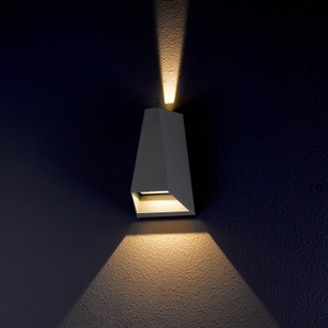 Lampenwelt.com, Zweifach strahlende LED-Außenwandleuchte Jendrik, Zweifach strahlende LED-Außenwandleuchte Jendrik