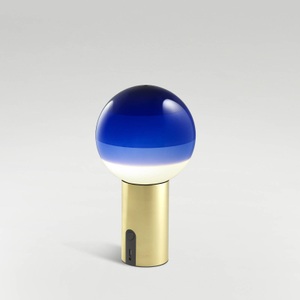 Marset, MARSET Dipping Light Akku-Tischlampe blau/messing, MARSET Dipping Light Akku-Tischlampe blau/messing