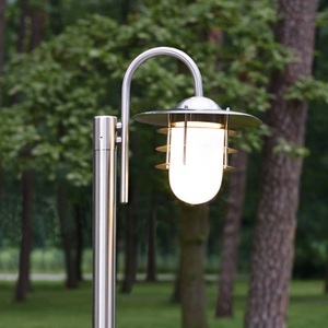 Lampenwelt.com, Gebogene Mastleuchte Mian aus Edelstahl, 