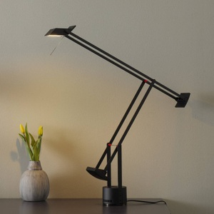 Artemide, Artemide - Tischleuchte TIZIO - Kunststoff - 78cm, Tischleuchte Tizio LED metall schwarz / Richard Sapper, 1972 - Artemide schwarz en metall