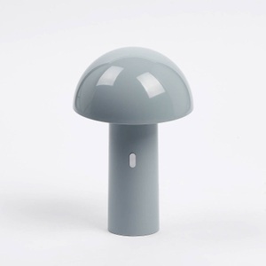 Aluminor, Aluminor Capsule LED-Tischlampe, mobil, grau, Aluminor Capsule LED-Tischlampe, mobil, grau