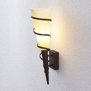 Lindby Anouk Wandfackel mit Glasschirm, Rostoptik