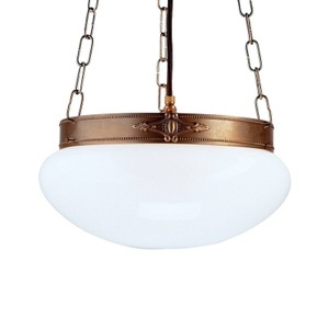 Berliner Messinglamp, Klassisch anmutende Hängeleuchte Verne, Klassisch anmutende Hängeleuchte Verne