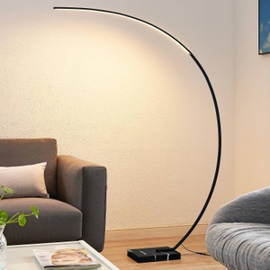 LINDBY, Lindby Kendra LED-Bogenstehleuchte, schwarz, Lindby Kendra LED-Bogenstehleuchte, schwarz