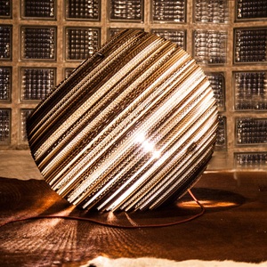 SEGULA, SEGULA Globe Tischleuchte aus Karton, Ø 29 cm, Think Paper Globe Tischleuchte aus Karton, Ø 29 cm