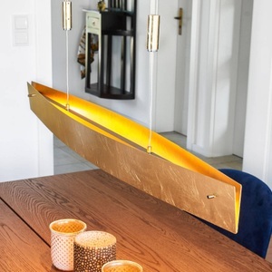 Goldfarbene LED-Hängeleuchte Malu, 100 cm