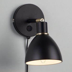 Nordlux, Schwarze Wandleuchte Ray mit schwenkbarem Schirm, 