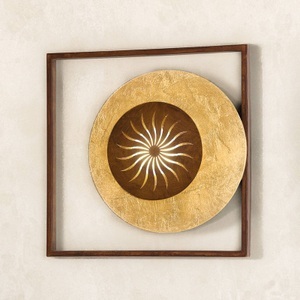 Lam, Bildhafte Wandleuchte Ajani gold, 