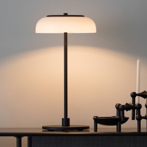 NUURA, Nuura Blossi Table LED-Tischlampe schwarz/weiß, Nuura Blossi Table LED-Tischlampe schwarz/weiß