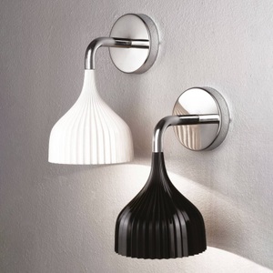 KARTELL, Kartell É - LED-Wandleuchte, weiß, Wandleuchte E' plastikmaterial weiß / Polycarbonat 2.0 - Ferruccio Laviani, 2006 - Kartell weiß en plastikmaterial