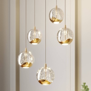 LED-Pendellampe Hayley, 5-fl., rund, gold