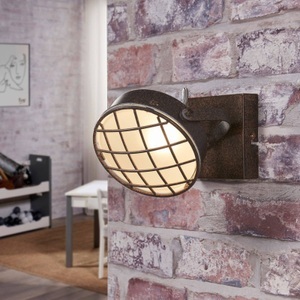 Rostfarbene LED-Wandleuchte Tamin, Industriestil