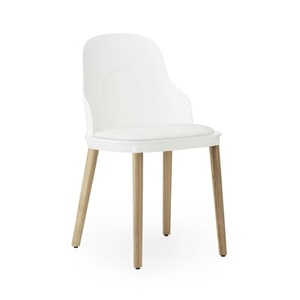Normann Copenhagen, Allez INDOOR Stuhl / Sitzfläche aus Stoff - Beine Eiche - Normann Copenhagen weiß/holz natur en plastikmaterial/textil/holz, Stuhl Allez INDOOR plastikmaterial textil weiß holz natur / Sitzfläche aus Stoff - Beine Eiche - Normann Copenhagen holz natur en holz