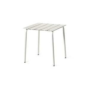 valerie objects, Aligned quadratischer Tisch / By Maarten Baas - 70 x 70 cm / Aluminium - valerie objects weiß en metall, quadratischer Tisch Aligned metall weiß / By Maarten Baas - 70 x 70 cm / Aluminium - valerie objects weiß en metall