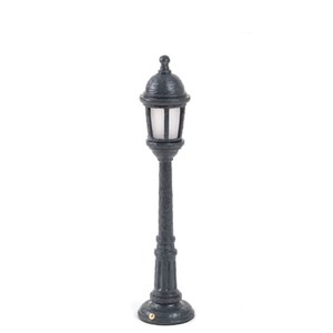 Seletti, Street Lamp Outdoor Lampe ohne Kabel / H 42 cm - USB Aufladung - Seletti grau en plastikmaterial, Kabellose, wiederaufladbare Außenlampe Street Lamp Outdoor plastikmaterial grau / H 42 cm - USB Aufladung - Seletti grau en plastikmaterial