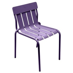 Fermob, Stripe Stapelbarer Stuhl / von Matali Crasset - Fermob violett en metall, Stapelbarer Stuhl Stripe metall violett / von Matali Crasset - Fermob violett en metall