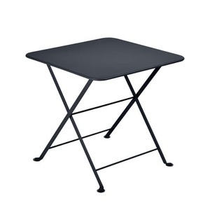 Fermob, Couchtisch Tom Pouce metall grau schwarz / 50 x 50 cm - Fermob grau en metall, Couchtisch Tom Pouce metall grau schwarz / 50 x 50 cm - Fermob schwarz en metall