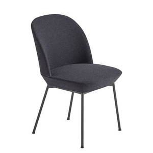 Muuto, Oslo Gepolsterter Stuhl / Stoff - Muuto grau en textil, Gepolsterter Stuhl Oslo textil grau / Stoff - Muuto grau en textil