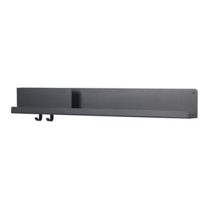 Muuto, Folded Large Regal / L 95 cm - Metall - 2 Haken + 1 Ablagefach - Muuto schwarz en metall, Regal Folded Large metall schwarz / L 95 cm - Metall - 2 Haken + 1 Ablagefach - Muuto schwarz en metall