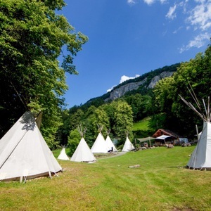 SMARTBOX, Eine Aussergewöhnliche Auszeit: 1 Nacht In Einem Tipi-indianerzelt - Geschenkbox Unisex, Eine aussergewöhnliche Auszeit: 1 Nacht in einem Tipi-Indianerzelt