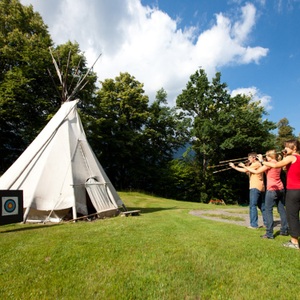 SMARTBOX, Entspannung Und Abenteuer: 1 Nacht Im Tipi-zelt Und Ein Blasrohr-kurs Für Anfänger - Geschenkbox Unisex, Entspannung und Abenteuer: 1 Nacht im Tipi-Zelt und ein Blasrohr-Kurs für Anfänger