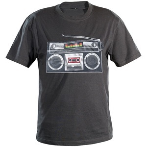 Infactory, infactory Ghettoblaster-LED-T-Shirt mit Equalizer, Gr. S, Ghettoblaster-LED-T-Shirt mit Equalizer, Gr. S