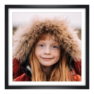 myposter, Fotodruck auf hochwertiges Papier im Holzbilderrahmen gemasert in schwarz im Format 50 x 40 cm, 