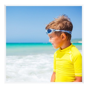 myposter, Fotodruck auf hochwertiges Papier im Bilderrahmen Alu eckig in weiß im Format 30 x 24 cm, 