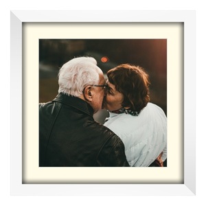 myposter, Print auf Hahnemühle im Bilderrahmen Holz breit in Galerie-Optik in weiß quadratisch im Format 30 x 30 cm, 