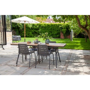 Gardenson, Gartentischgruppe Parc 